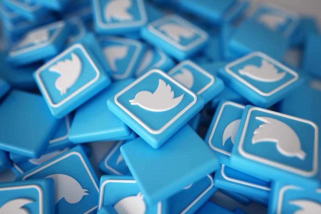 10 Top Accounts of Twitter with Most Followers in The World